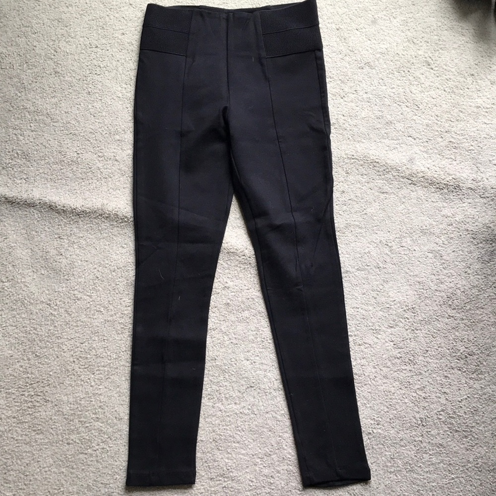Black Zara leggings